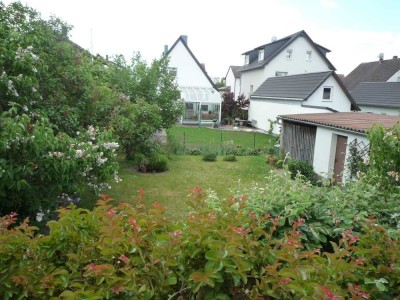 Weiterstadt-Schneppenhausen! **Großes 2-Familienhaus mit Einliegerwohnung und schönem Garten**