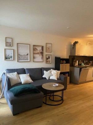 Sanierte 2-Zimmer-Wohnung mit Balkon in Fellbach