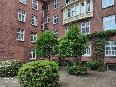 Charmante 2-Zi. - Altbauwohnung nahe Michel