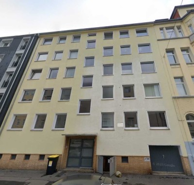 Renovierte 3-Zimmer Wohnung mit Balkon