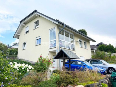 FREIRAUM4 +++ Großzügiges Einfamilienhaus mit 
Garten und Garage in Molzhain!