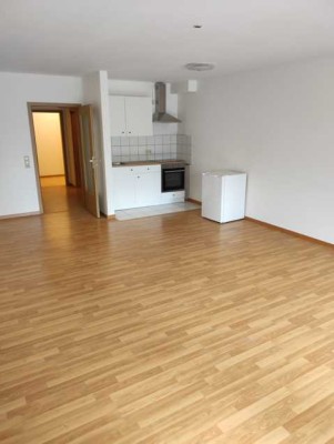 Großzügige 1 Zimmerwohnung mit einer Terrasse und TG WE3