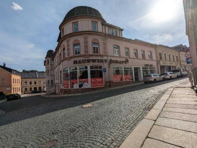 Preiswerte 4 Raumwohnung mit potential im Herzen von Markneukirchen