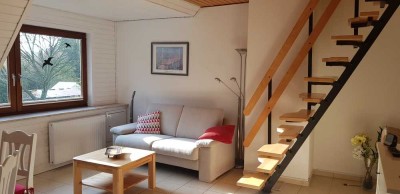Vollmöblierte, ruhig gelegene, gepflegte 2-Zimmer-Wohnung mit Einbauküche in Marmstorf, Hamburg