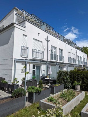 Sonniges Reiheneckhaus mit Dachterrasse und großem Garten in Bestlage Dachau zu verkaufen