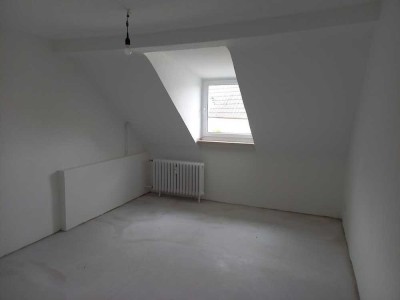 Gemütliche Dachgeschosswohnung mit 2 Zimmern