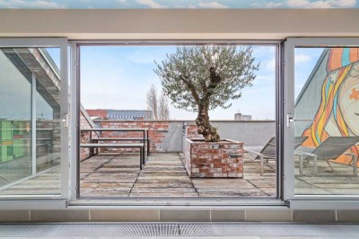 WOHNEN direkt am KUDAMM: 4,5-Zi. auf 3 Ebenen, 187 m² DACHTERRASSE - LUXUS PUR inkl. Kunstsammlung