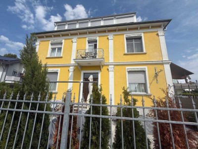 Großzügige, helle Wohnung in wunderschöner Villa 
in Sigmarszell