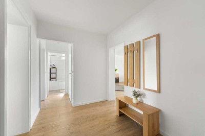 *zum einziehen bereit* renovierte 3-Zimmerwohnung mit Balkon