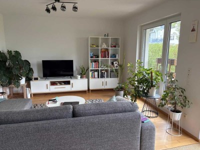 Helle 3-Zimmer Erdgeschosswohnung mit Garten in Unterhaching (mit Ablöse!)