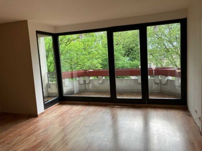 2-Zimmer-Wohnung mit Balkon und EBK in Hilden