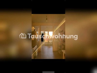 Tauschwohnung: Lichtdurchflutete großzügige Wohnung am Kanal