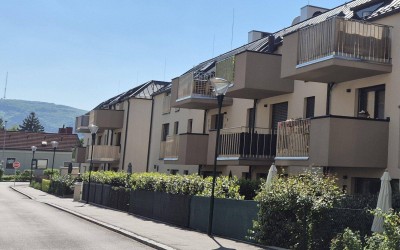 Langenzersdorf: 3 Zimmer-Wohnung mit Balkon am Fuße des Bisambergs