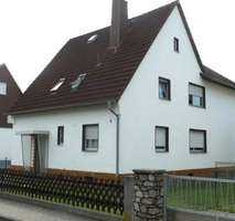 Helle 5-Zimmer-Wohnung mit Balkon in Flörsheim am Main