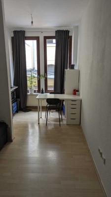 Gemütliche 1-Zimmer-Wohnung im Hinterhaus - ruhig & zental - ideal für Studierende