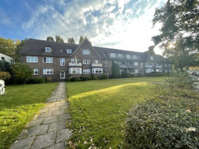 Wunderschöne Altbauwohnung in Alsterdorf mit zwei Balkonen!