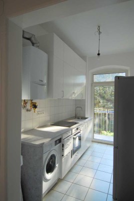 Freundliche und gepflegte 3-Raum-Wohnung mit Balkon und Einbauküche in Nürnberg