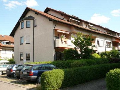 Ruhige und helle  3-Zimmer-Maisonette-Wohnung mit Balkon