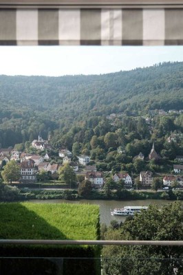 Doppelhaushälfte mit Neckarblick am Ende einer Sackgasse