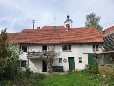 Wohnhaus mit viel Platz - Garten und Garage