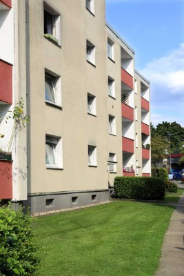 **Reserviert** Attraktive Kapitalanlage oder Eigenheim: 3-Zimmer-Wohnung in Essen mit zwei Balkonen