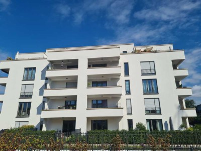 Baujahr 2020, großzügige, helle, 4-Zimmerwohnung, großer Süd-Balkon, 2 Bäder, davon 1 TGL-Bad