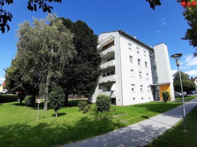 Günstige Familienwohnung, große Loggia!