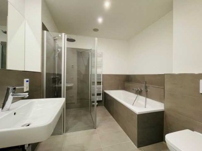 * NEUBAU der all deine Wünsche erfüllt * Wärmepumpe * 3 Zimmer * Dachterrasse * TG * EBK * 03/2026 *