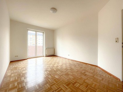 Perfekt als 2er WG geeignet - Sonnige 2,5-Zimmer-Wohnung mit Extraküche nahe der Mur