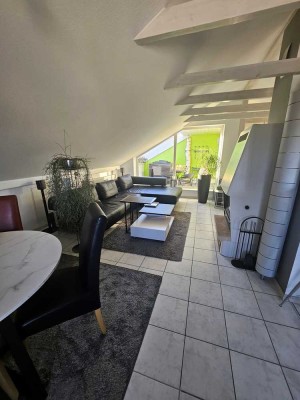 Luxuriöse komplett möblierte 3-Zimmer DG-Wohnung in Aichach mit Dachterrasse , Miete all inklusive