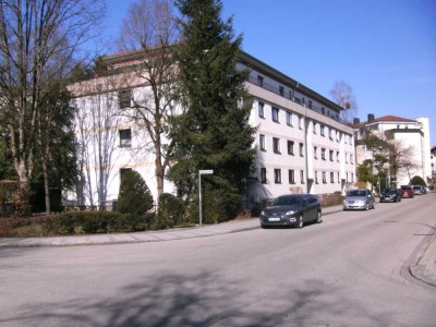 Reizvolle 3-Zimmer-Wohnung mit Balkon in Wolfratshausen