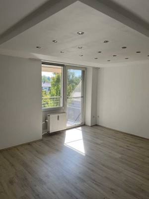 Helle 1-Zimmerwohnung in TOP Lage mit Balkon und Stellplatz