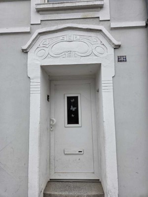 *2,5 ZImmer im stilvollen Altbau*