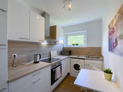 Helle 3-Zimmerwohnung mit Balkon, moderner EBK, Wannenbad + Abstellraum in Kiel!