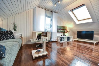 MÖBLIERT - WOHLFÜHLCHARAKTER IM DACHGESCHOSS -gemütliche 2-Zimmer-Wohnung.
