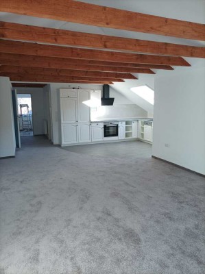 2,5 Zimmer Dachgeschosswohnung Lonsee