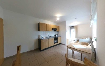 Schöne Zwei Zimmer Single-Maisonette-Wohnung mit Balkon