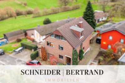 Freistehendes Zweifamilienhaus mit traumhaftem Ausblick in Brand