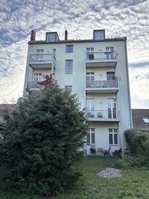 * S O N N E N D U R C H F U T E T E *      3 - Zimmer   Maisonette - Wohnung