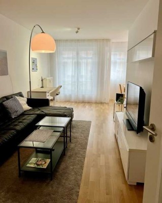 Zentrum-West: Vollmöblierte 3-Zimmer-Wohnung (71 m²) mit Balkon und optionalem TG-Stellplatz