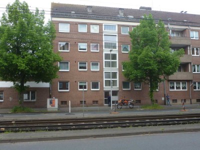 Helle Wohnung, Balkon mit Morgensonne, für ruhige Mieter