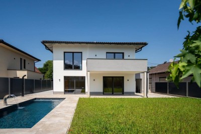 Neuwertiges Traumhaus mit Pool in Ebenthal – Hochwertig, modern &amp; bezugsfertig!