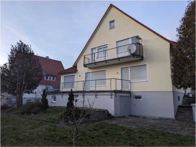 Schöne, helle 4-Zimmer-DG-Wohnung mit Balkon in Rothenburg ob der Tauber