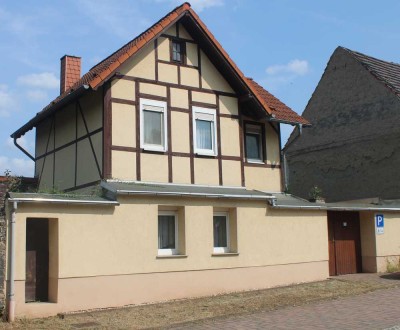 Günstiges 3-Raum-Einfamilienhaus in Schkopau