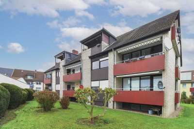 Kernsanierte 3-Zi.-ETW mit Balkon und Einbauküche in zentraler Lage