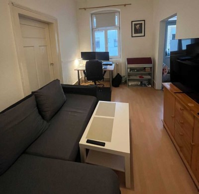 2.5-Zimmer Wohnung, teilmöbliert