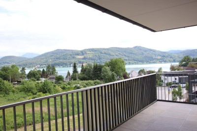 Traumhafte, exclusive 3 - Zi Penthousewohnung mit Seeblick - Erstbezug