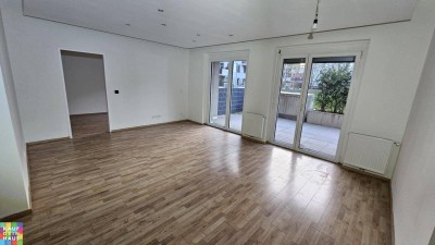 3 Zimmerwohnung mit sonniger Loggia, Terrasse - unbefristeter Mietvertrag