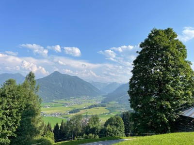Ihr Rückzugsort in den Alpen. Traum Chalet mit einmaligem Panorama in Flachau – Projekt oder fertig saniert