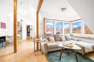 Wohnen, wo Hannover am schönsten ist – Dachgeschosswohnung zwischen Maschsee und City